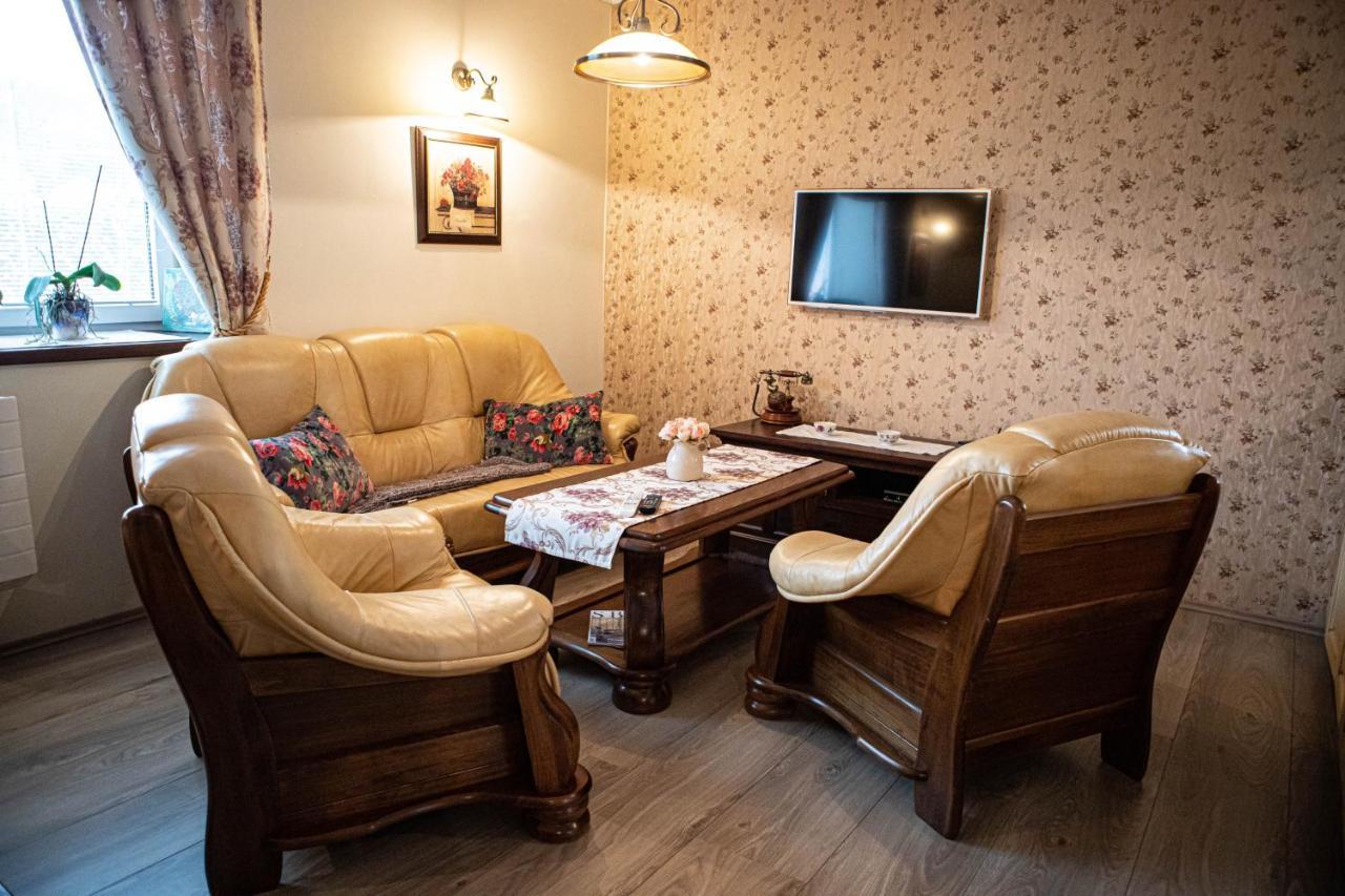 Kalvin Restaurant & Pension Rastislavice 외부 사진
